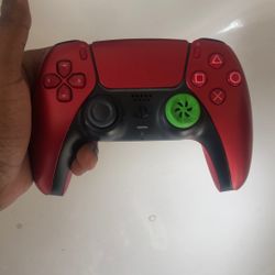 Red Ps5 Controller