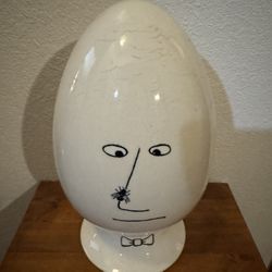 Largardo Tackett Porcelain Sculpture 