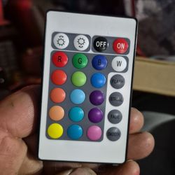 Aquarium LED light With Remote That Has Multiple Color Options 