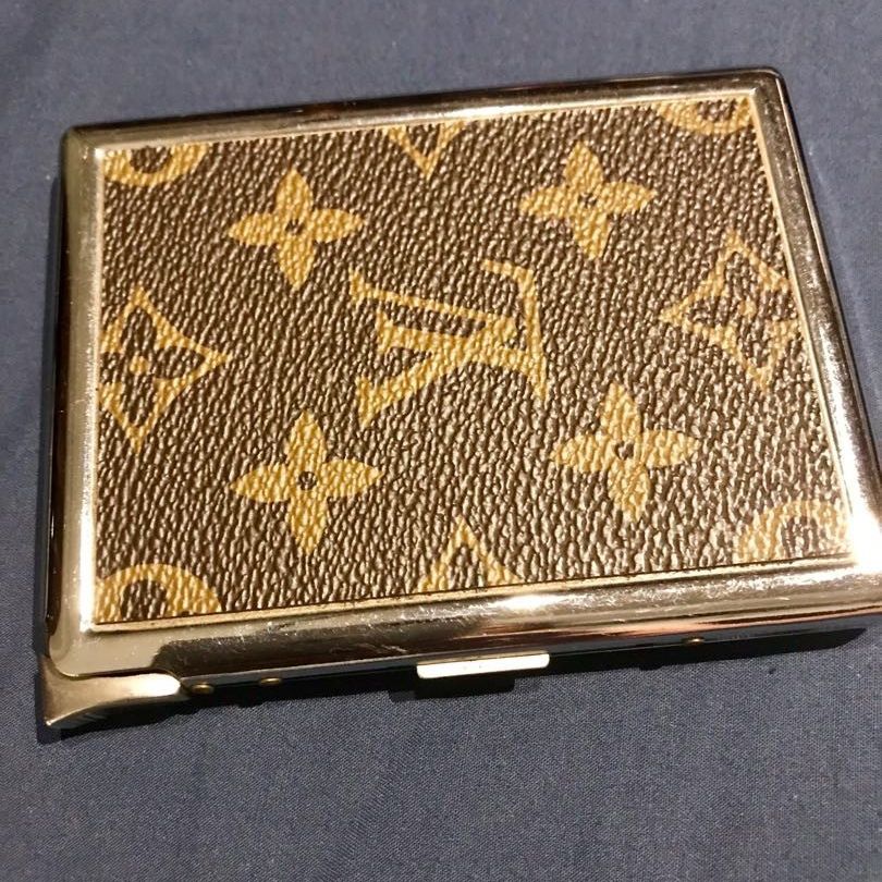 Louis Vuitton Cigarette Case for Sale in Federal Way, WA - OfferUp