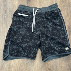 Vuori Banks Shorts