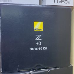 Nikon Z30 Mirrorless Camera with 16-50mm Lens