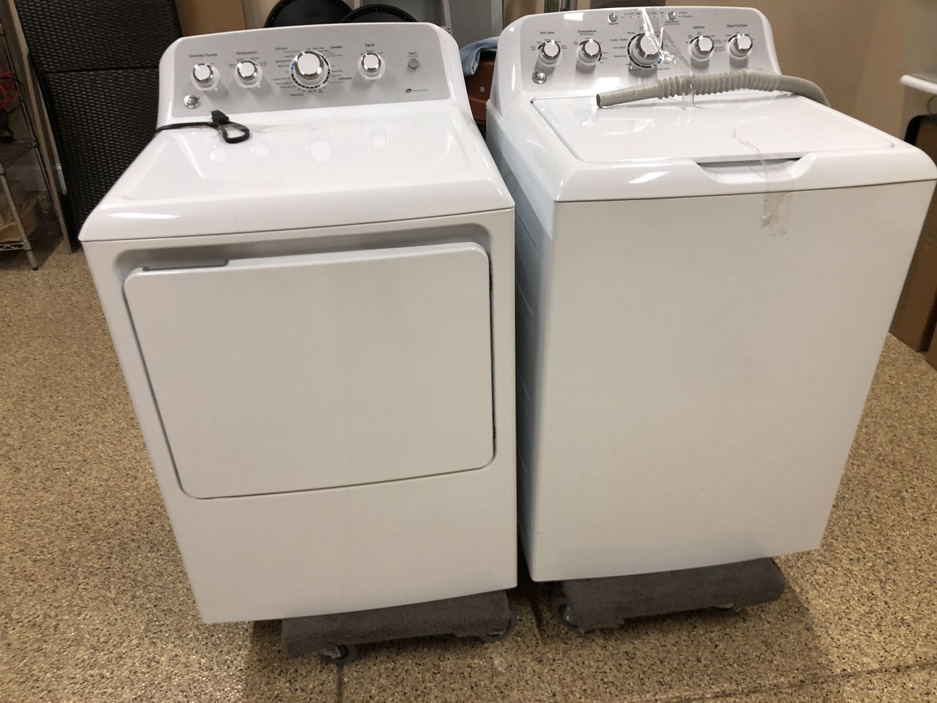 GE washer 4.4 GE gas dryer 7.4. Brand new never used. I’m asked 600.00