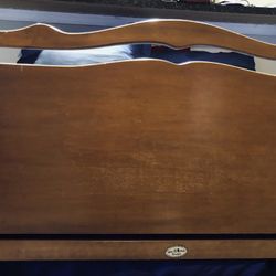 Antique Vintage Twin Bed 