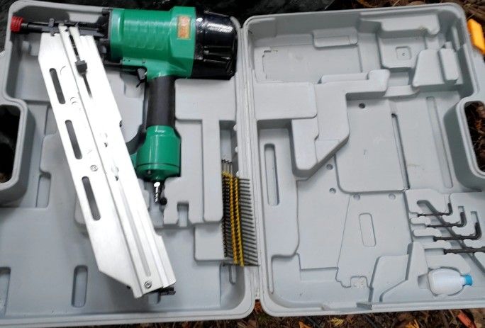 Grizzly 21 degree Frame Nailer