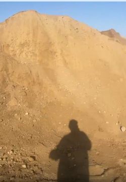 Free Dirt And Free Delivery