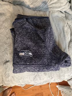 Various Seahawks XL-XXL sweatshirts