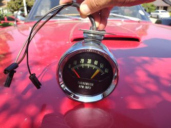 Original OEM Chevelle SS Knee Knocker RPM Tach.