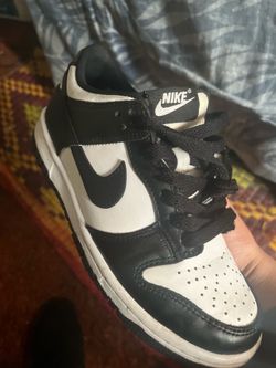 Panda dunks size 4y