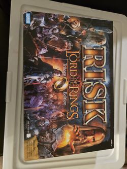 2003 Parker Brothers Lord Of The Rings Risk 