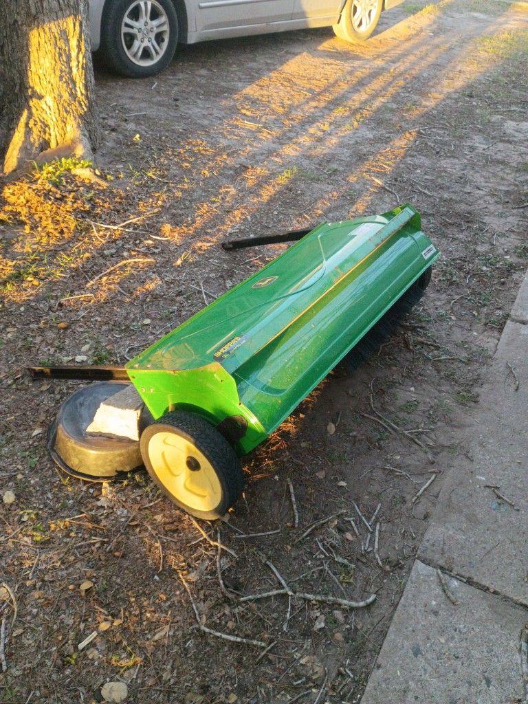 John Deer Sweeper