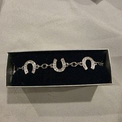 Montana Silver Horseshoe Bracelet