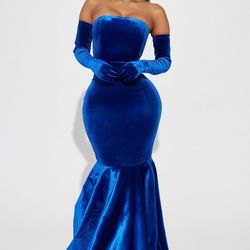 Royal Blue Velvet evening/Ball Gown