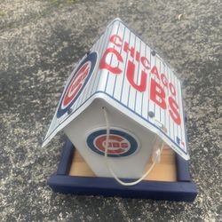 Chicago Cubs Bird Feeder!! $15!!