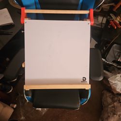 3-in-1 Easel