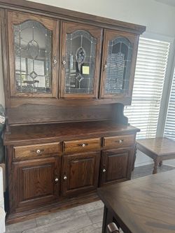 Dining room server/buffet
