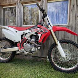 2016 Honda CRF