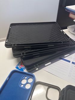 Assorted apple cases