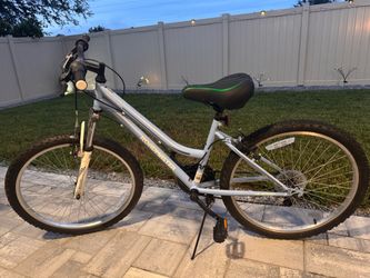 Bicycle 24