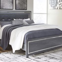 Lodanna King Upholstered Panel Bed