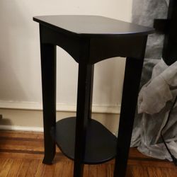 Black Narrow Accent Table w/ Shelf
