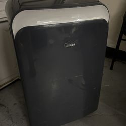 Midea 8,000 BTU Smart Ac