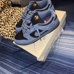 Nike SB Dunk Ocean Fog Supreme