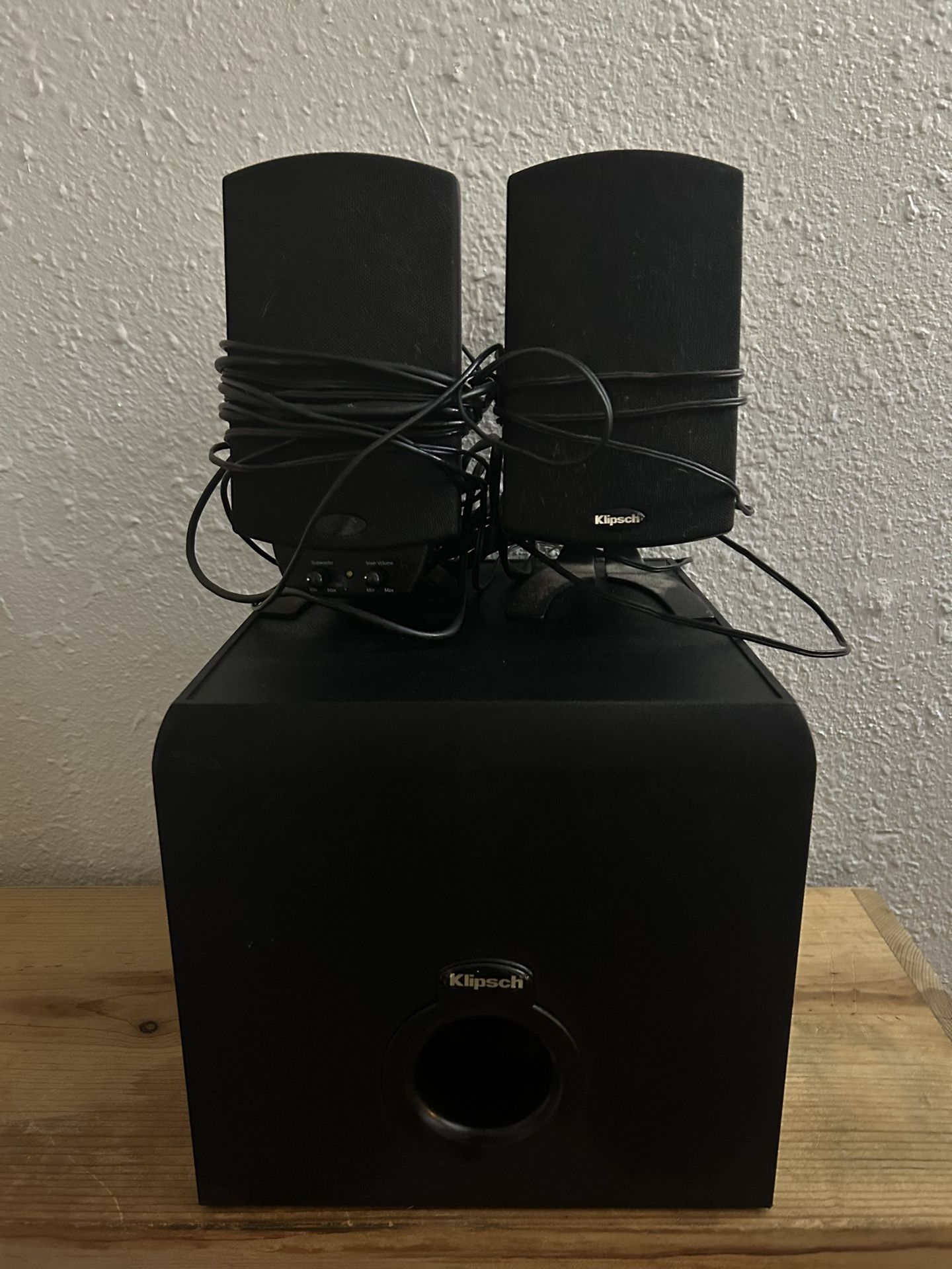 Klipsch Speaker (very Loud)