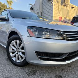 2013 Volkswagen Passat S