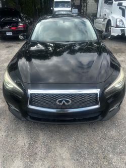 2014 Infiniti Q50
