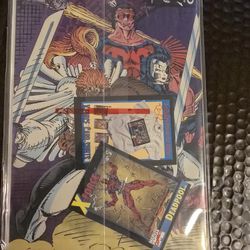 X- FORCE 1st Issue Collectors Comic With Deadpool Trading Card