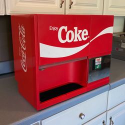Vintage 1980s Coca-Cola BreakMate Soda Machine – Coke Collectible