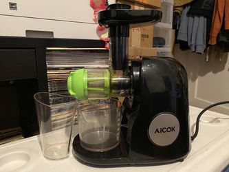 Aicok Slow Masticating Juicer