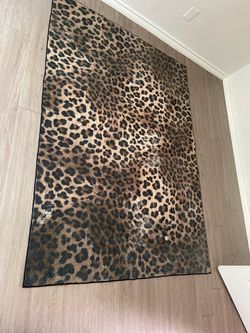 5x7 Leopard Print Rug