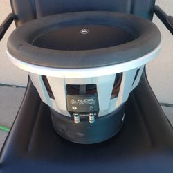 JL Audio 13W7   DVC 1.5 Ohms 