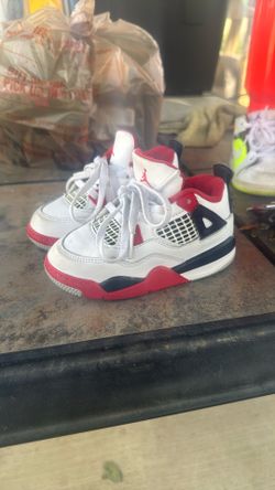 Jordan’s Size 8c