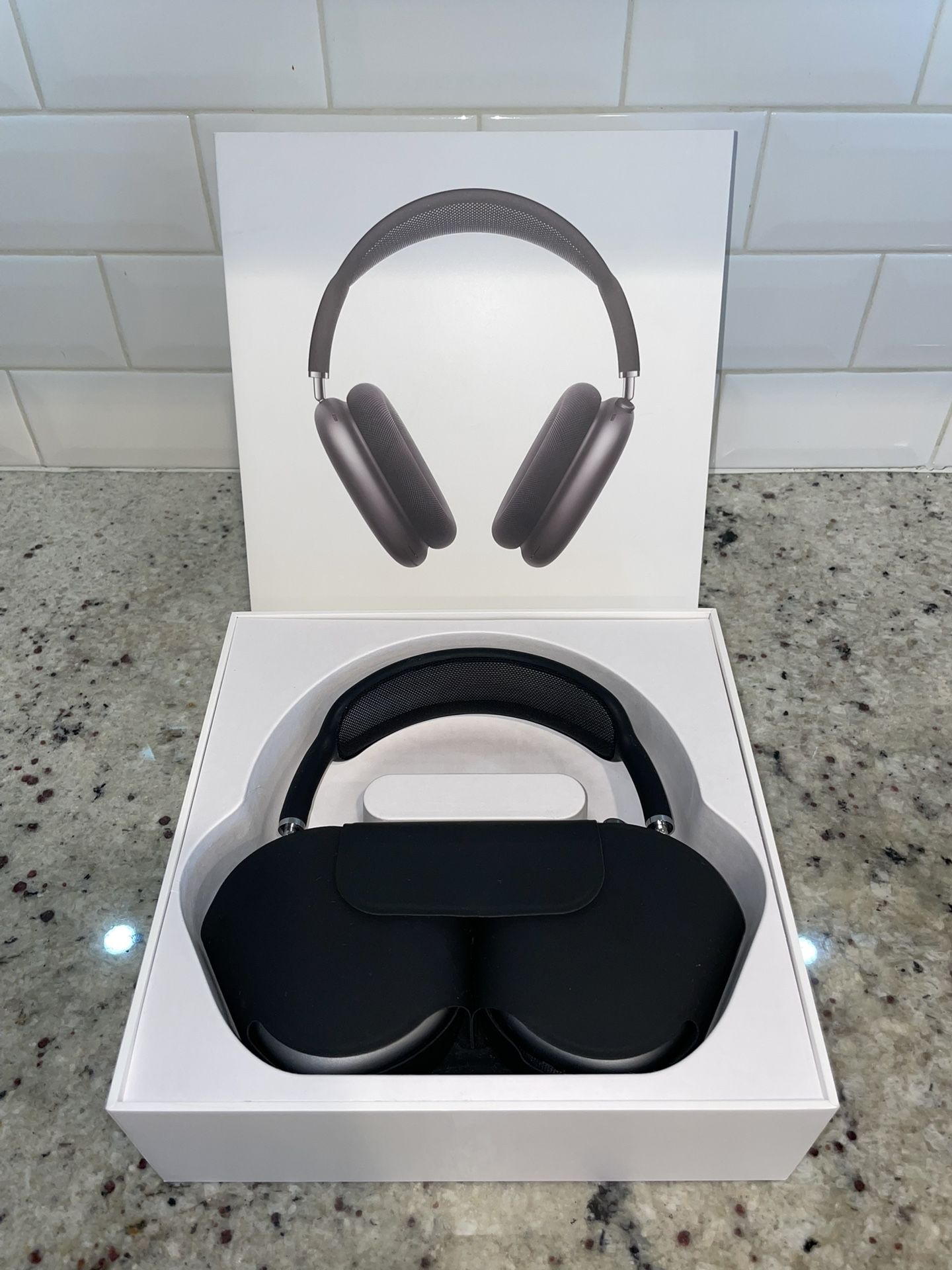 AirPods Max Wireless Over-Ear Headset - Space Grey