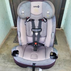 Safety First Convertible Car Seat Expires 2029