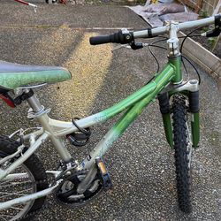 Girls bike - Stormy 24