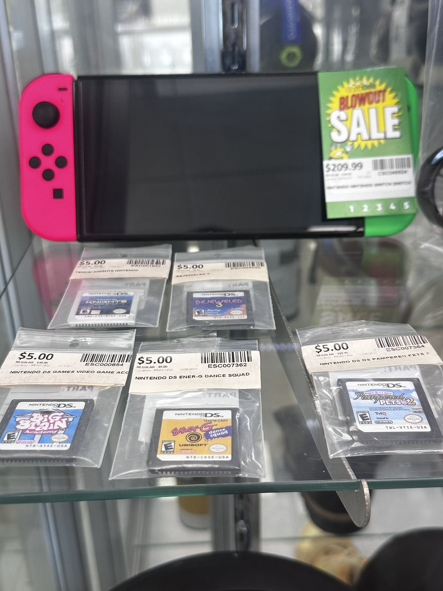 Nintendo Switch OLED