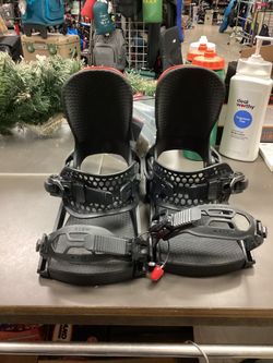 Used Clew Independence Snowboard Bindings Size Large (9.5-11) - Read Description