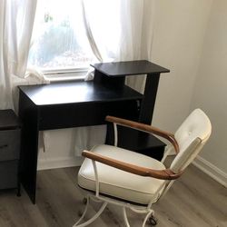 Black lightweight desk