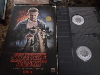 Stranger things blu-ray discs season 1
