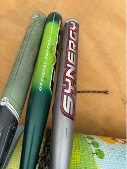 Men's softball bats