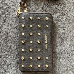 NEW Michael kors Wristlet 