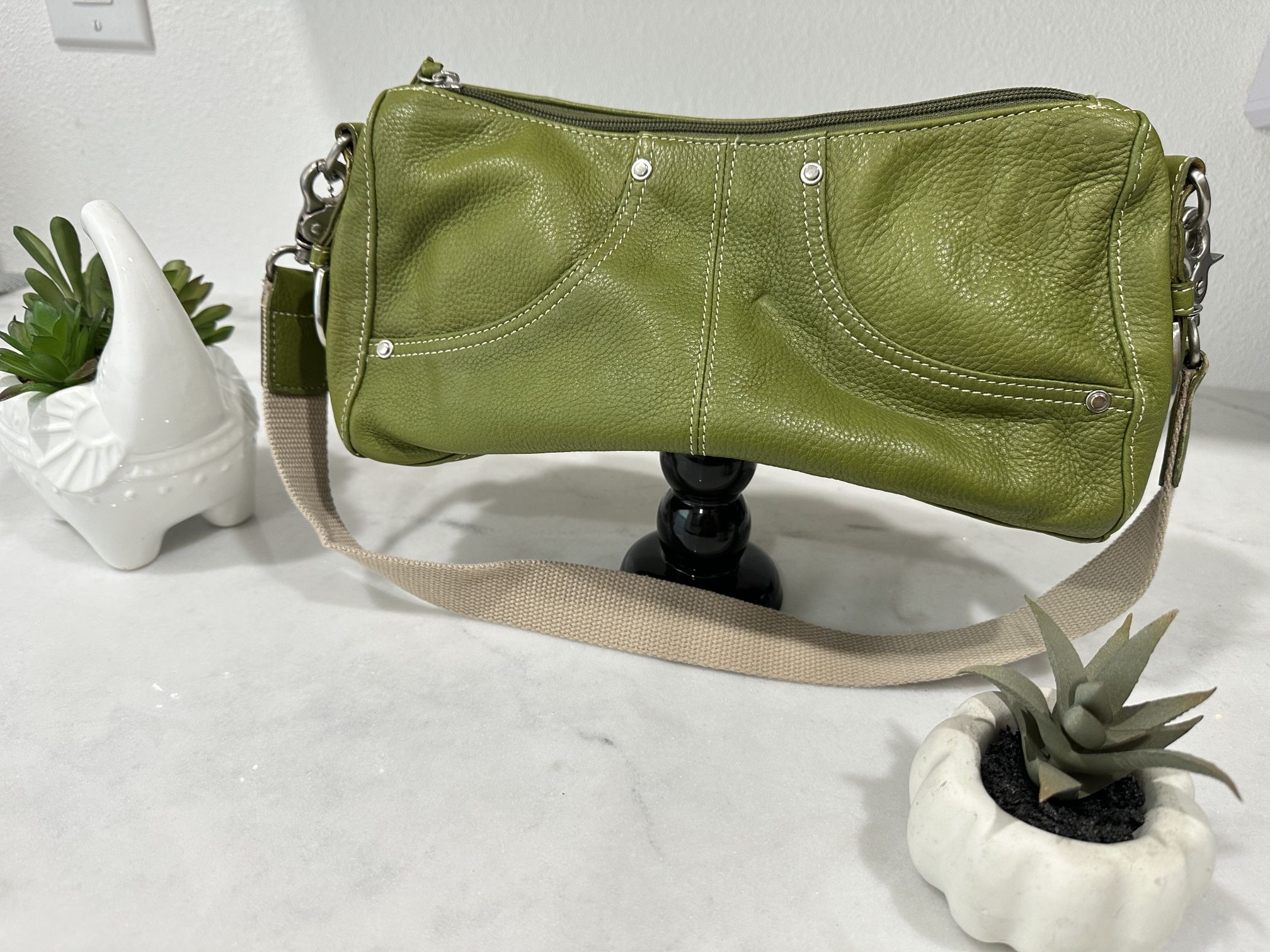 Tignanello Green Leather Clutch Handbag – Gently Used