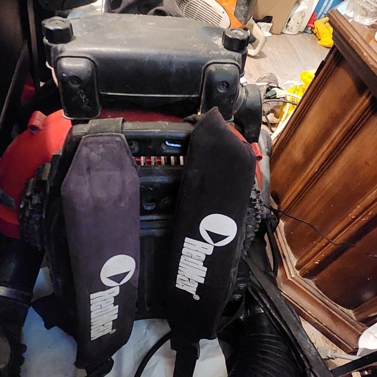 Redmax 8500 Backpack Blower Engine 76.5cc