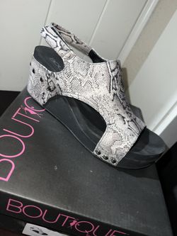 Snake Print Womens Corkys