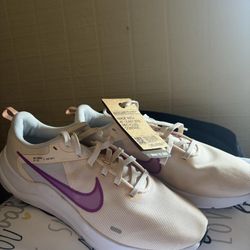 Nike 9.5