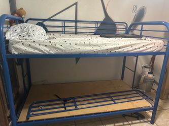 Bunk bed
